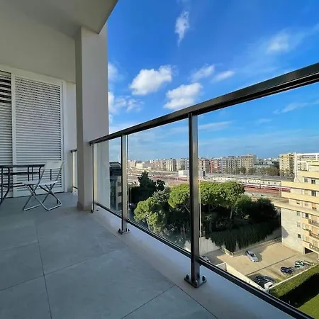 Boulevard Apartment