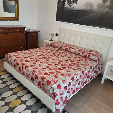 Boulevard Apartment